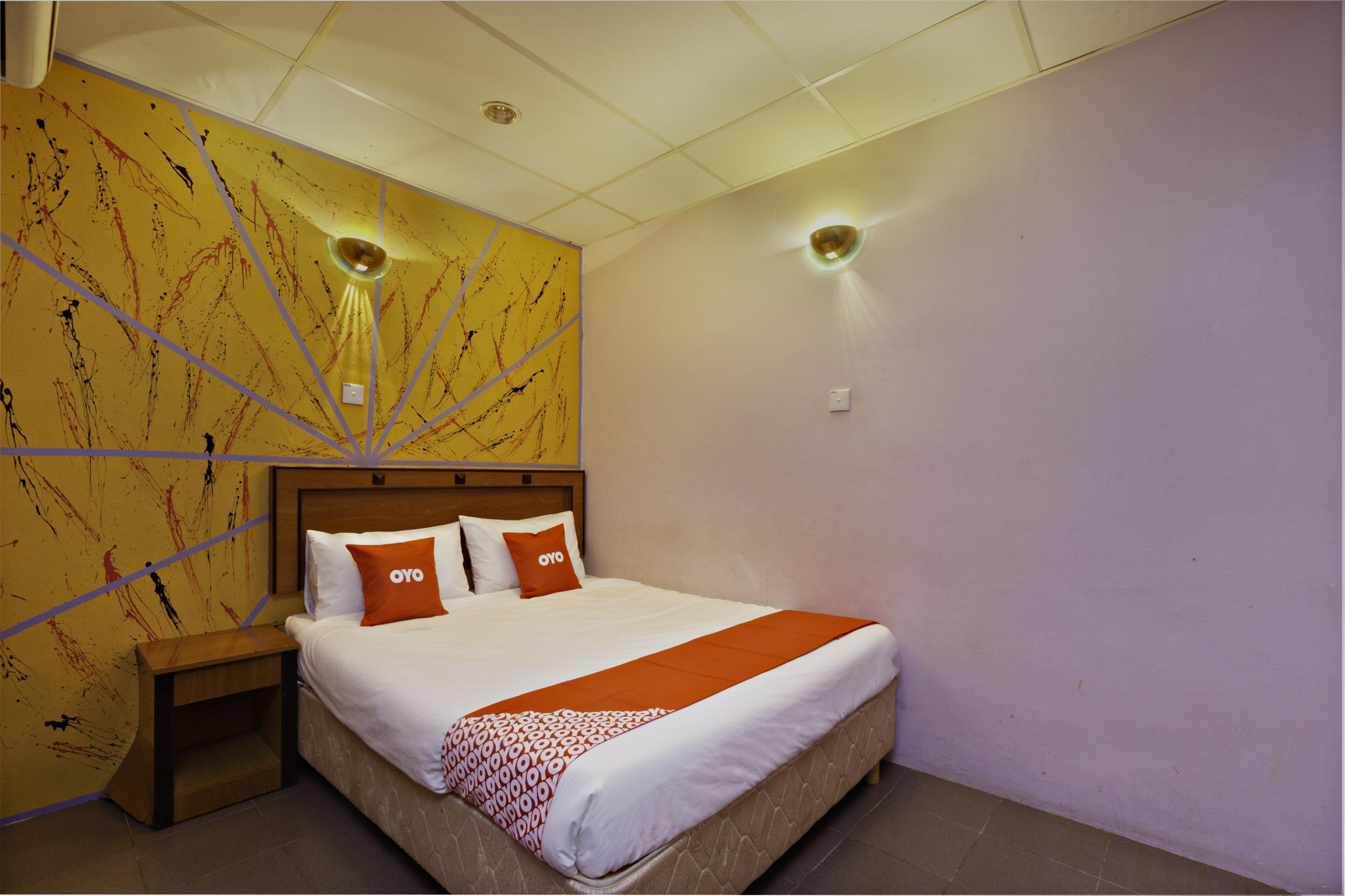 Hotel Dj Palace Lumut Extérieur photo