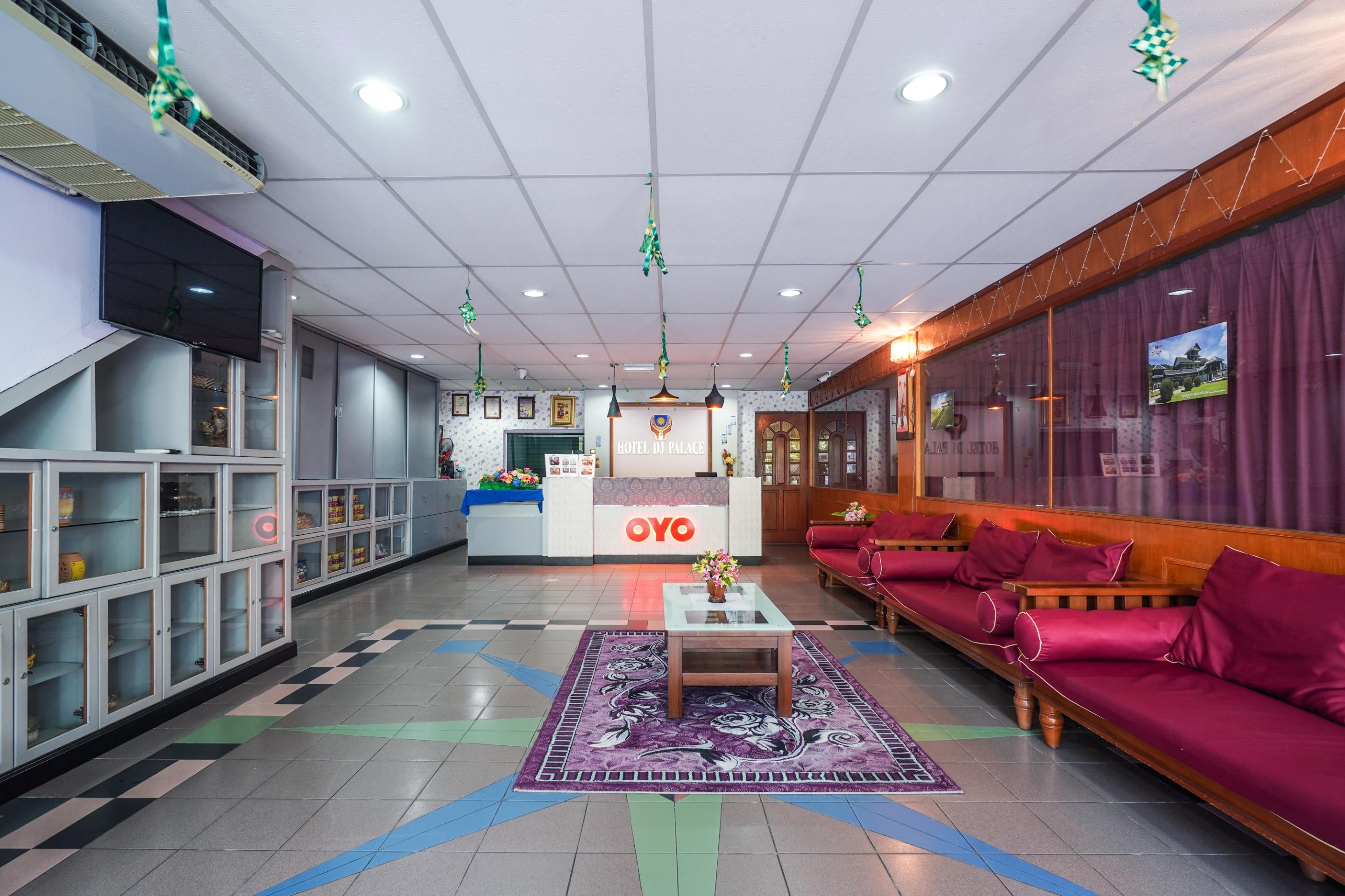 Hotel Dj Palace Lumut Extérieur photo